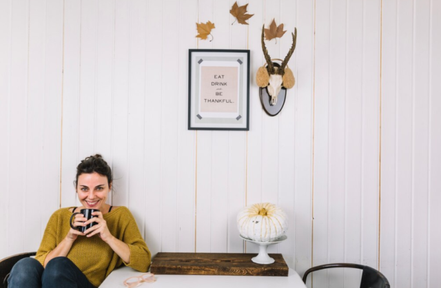 壁面インテリアで魅力的なお部屋に!おしゃれに見えるアイディア集