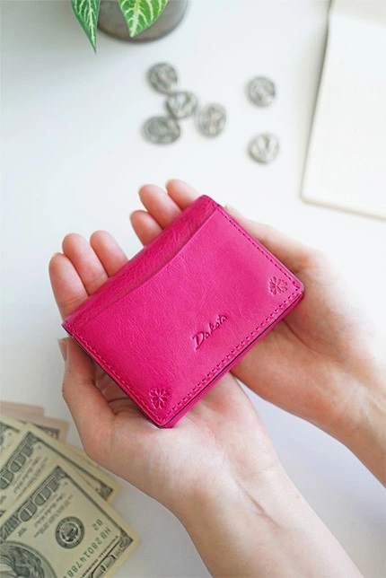 新年は財布も新しく!キャッシュレスぴったりな【ミニ財布】にチェンジしてしよう