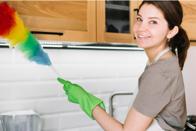 キッチンをピカピカにする掃除術！準備アイテムや使い方、流れをまるごと解説