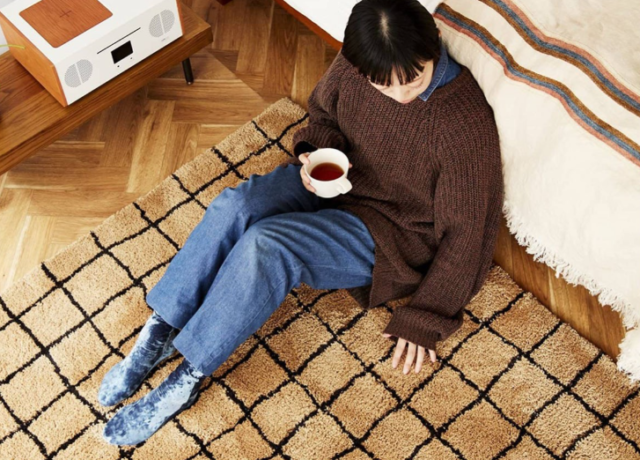 いつものお部屋がほっこり温かな雰囲気に～ファーラグのおすすめ5選～