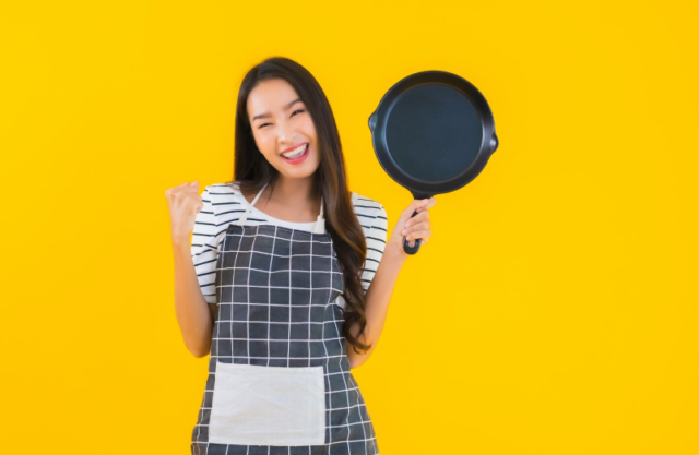 フライパンだけで豪華グルメが作れる！おすすめワンパンレシピ【3選】